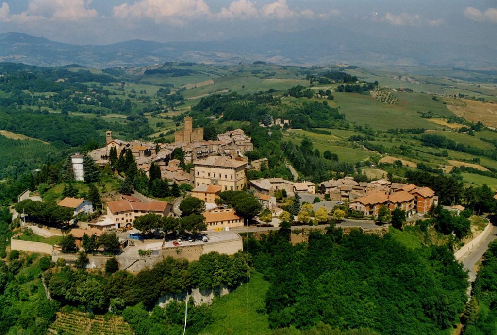 فيلا Agriturismo Poggio Porsenna - Con Piscina Proceno المظهر الخارجي الصورة