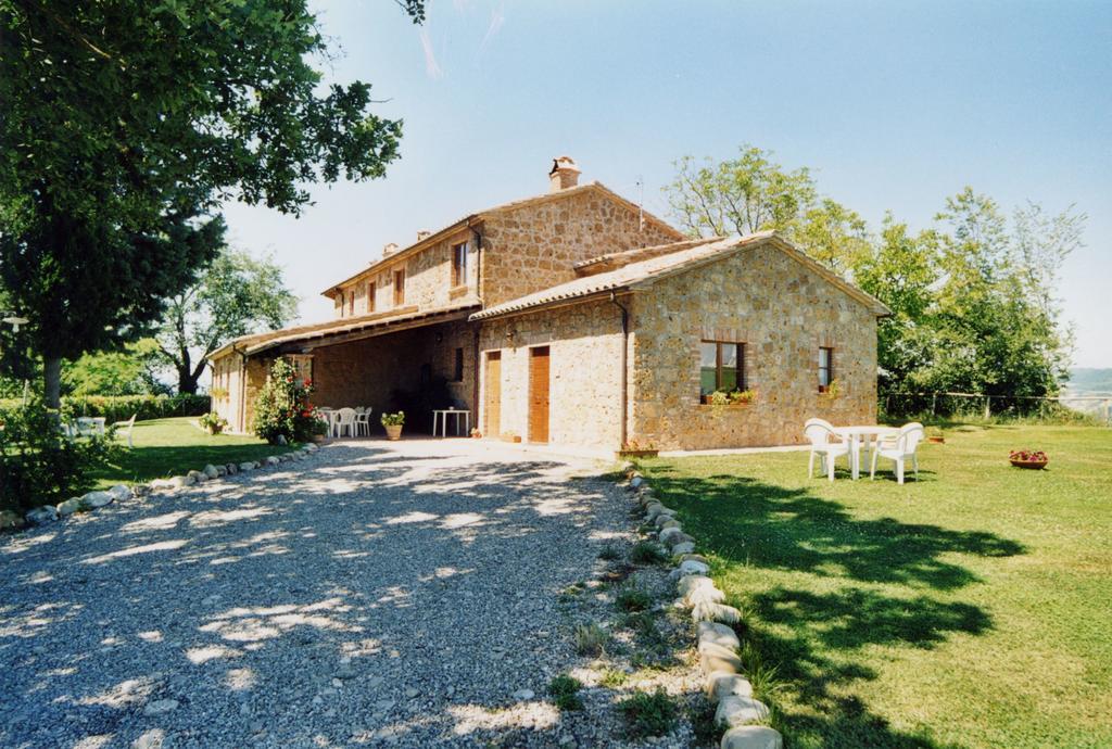 فيلا Agriturismo Poggio Porsenna - Con Piscina Proceno المظهر الخارجي الصورة