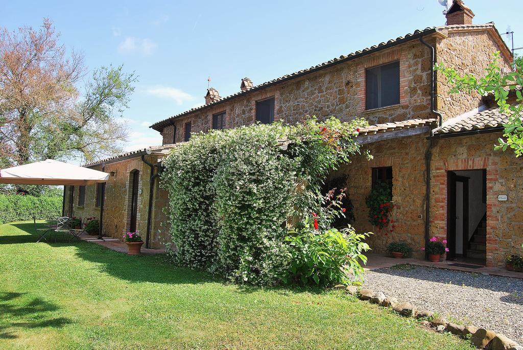 فيلا Agriturismo Poggio Porsenna - Con Piscina Proceno المظهر الخارجي الصورة